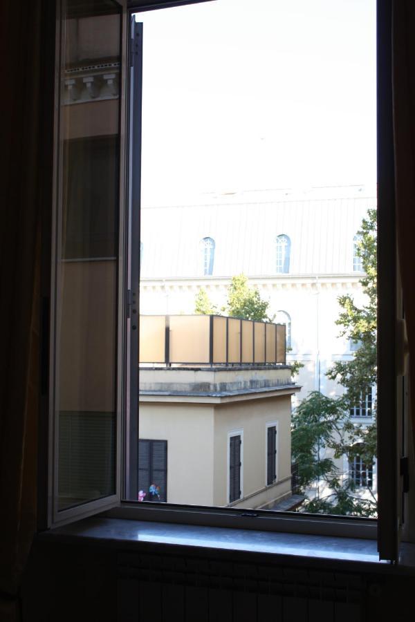 Bed & Breakfast Yiennese Two *
