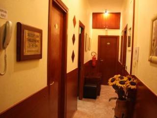Yiennese Two Bed & Breakfast Roma